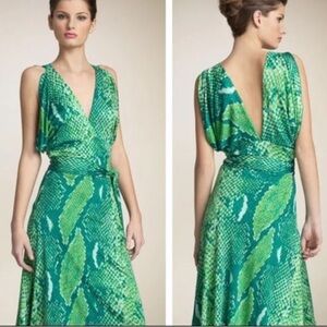 DVF Diane Von Furstenberg Suron Green Snake Print Wrap Dress